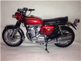 Honda CB750 Minichamps modell i skala 1/6 til salgs